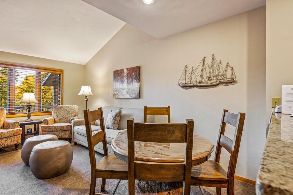 פיש קריק Evergreen Hill Condominiums מראה חיצוני תמונה